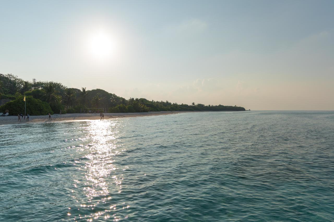 Palm Beach Island Resort & Spa Maldives Fushifaru Экстерьер фото